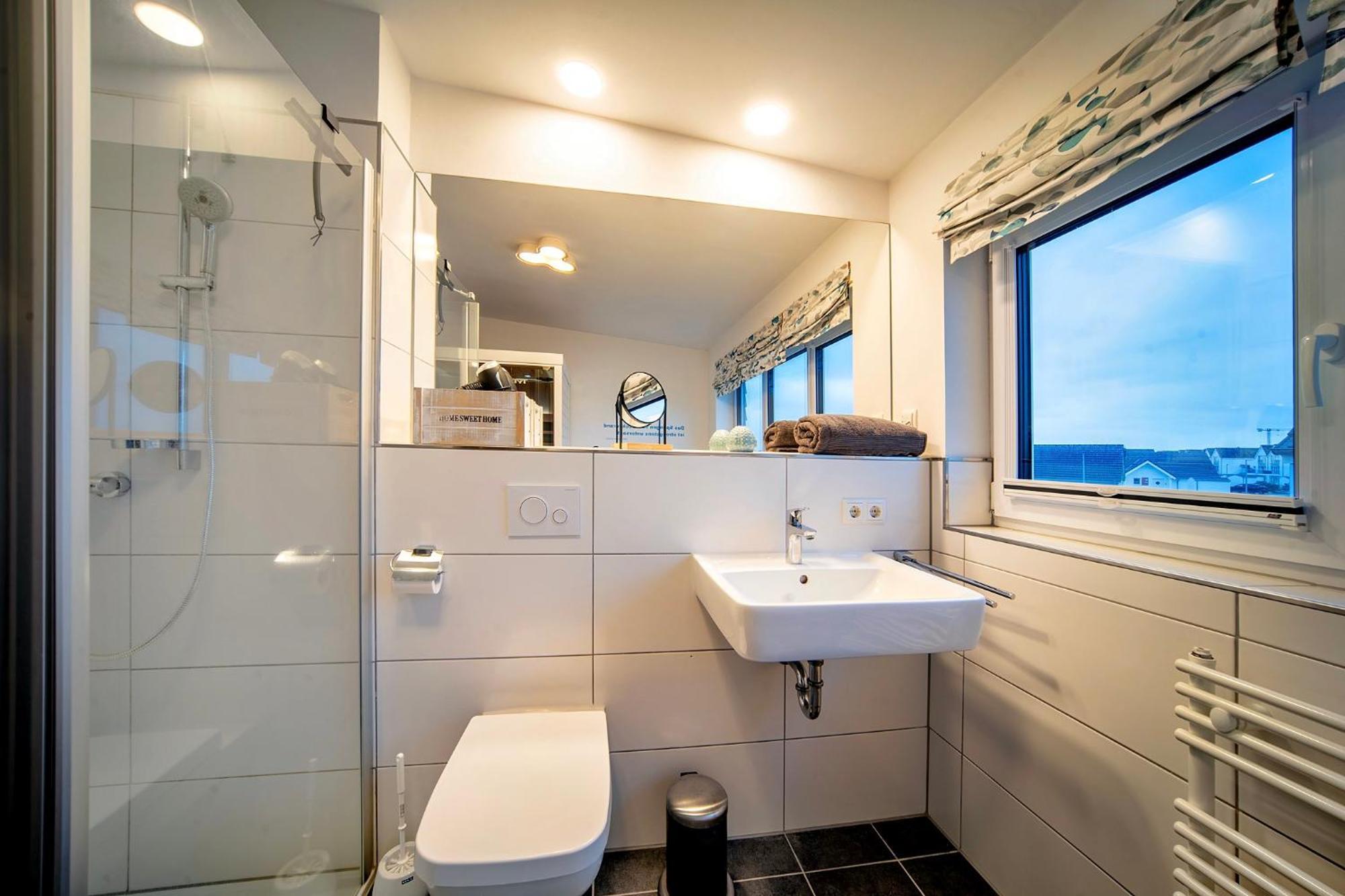 Ferienhaus Lieblingsplatz By Seeblick Ferien Oro, Direkte Wasserlage,Sauna,Kamin Ольпеніц Екстер'єр фото