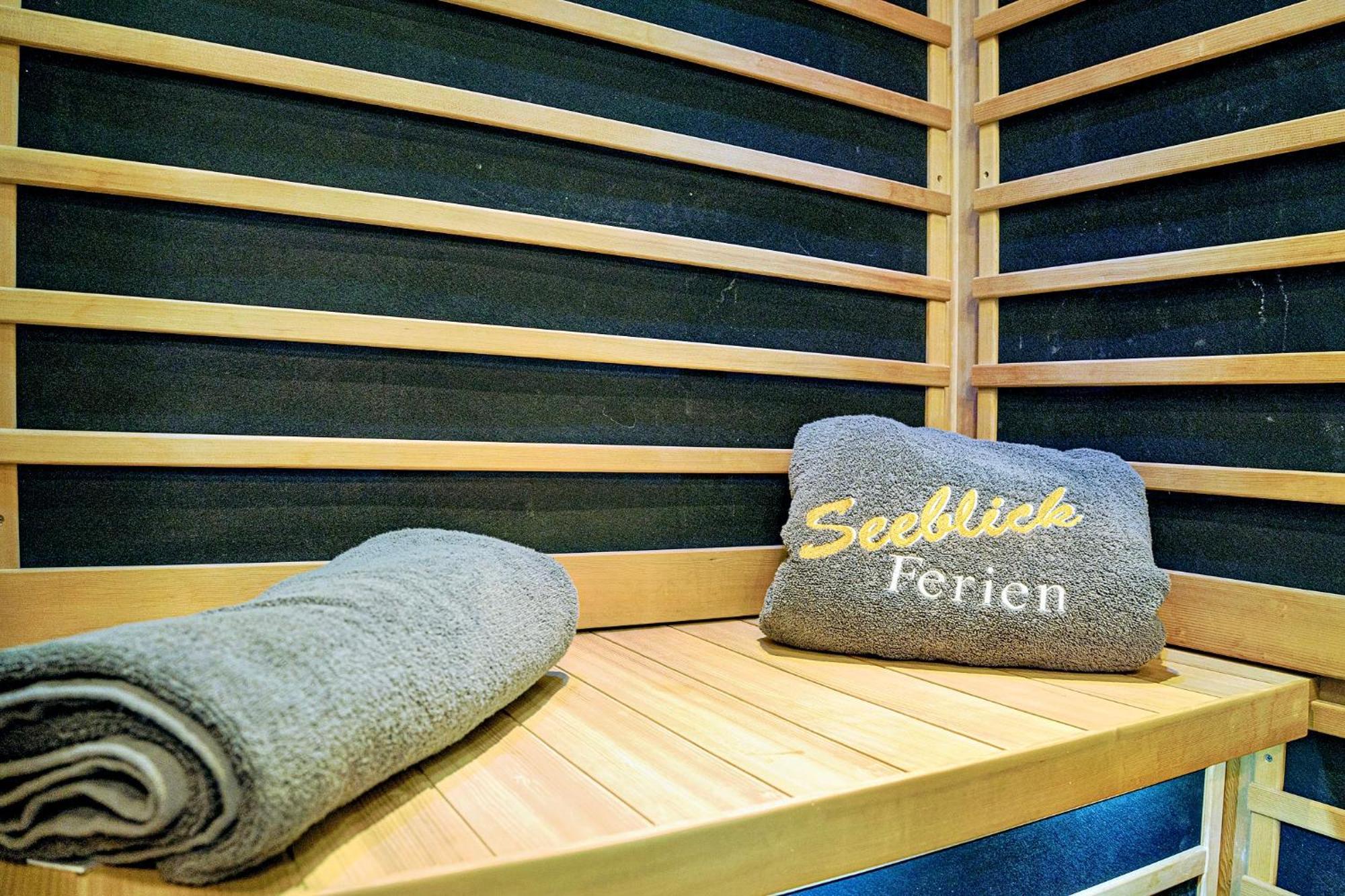 Ferienhaus Lieblingsplatz By Seeblick Ferien Oro, Direkte Wasserlage,Sauna,Kamin Ольпеніц Екстер'єр фото
